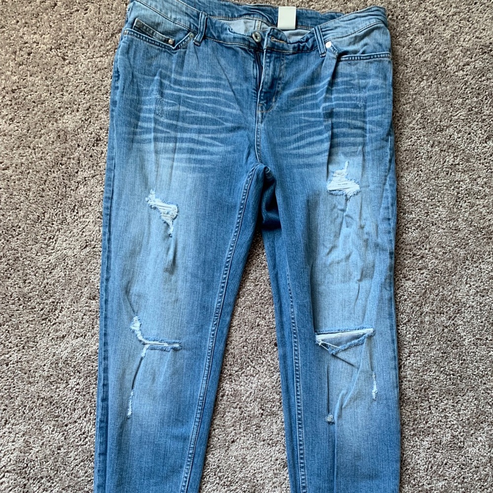 H&M distressed jeans